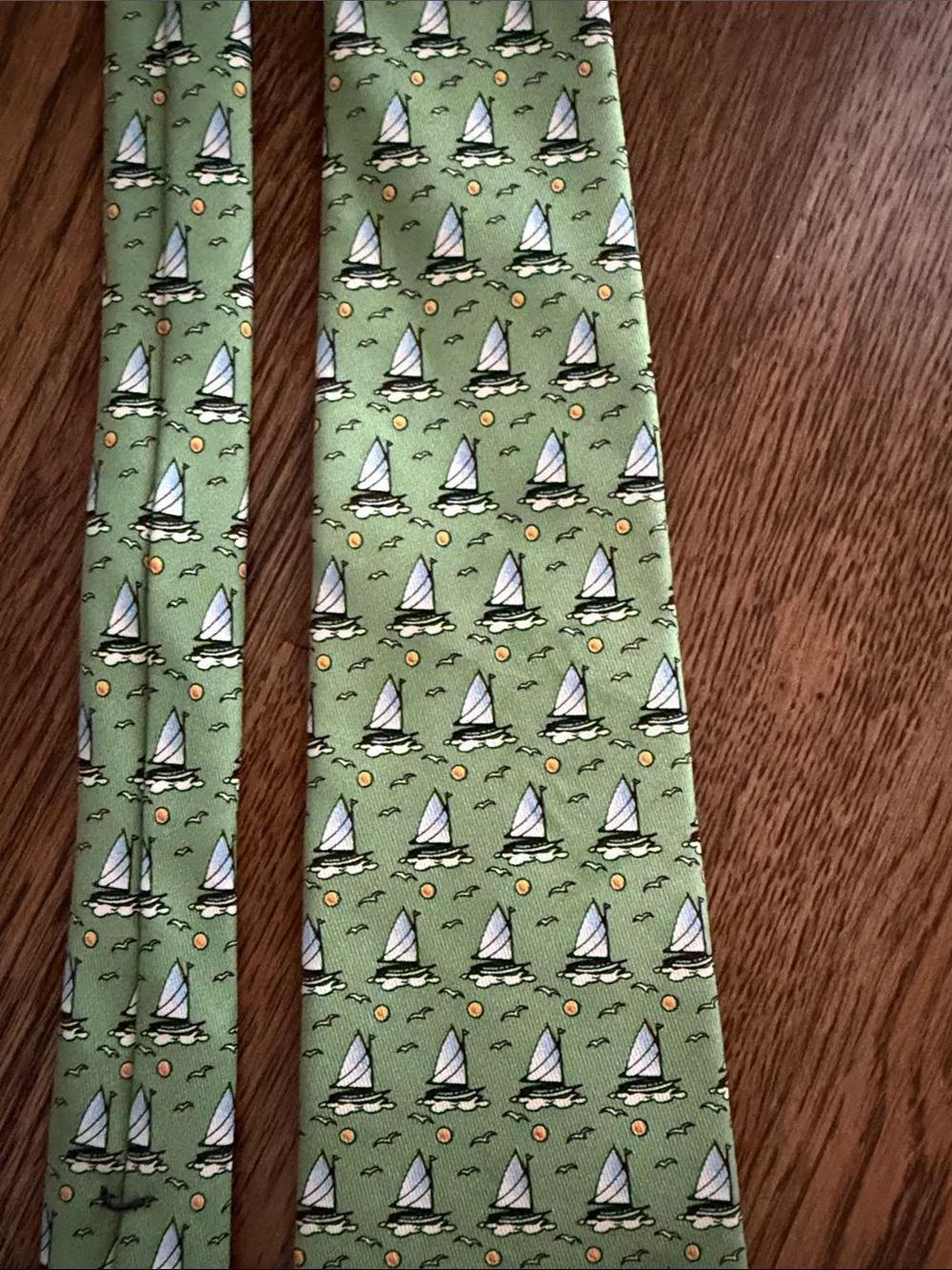 Vineyard Vines Light Green Sailboat Pattern Tie